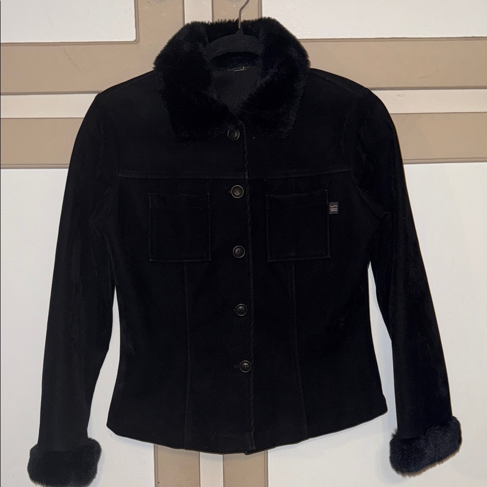 Elegant Black Teddy Jacket